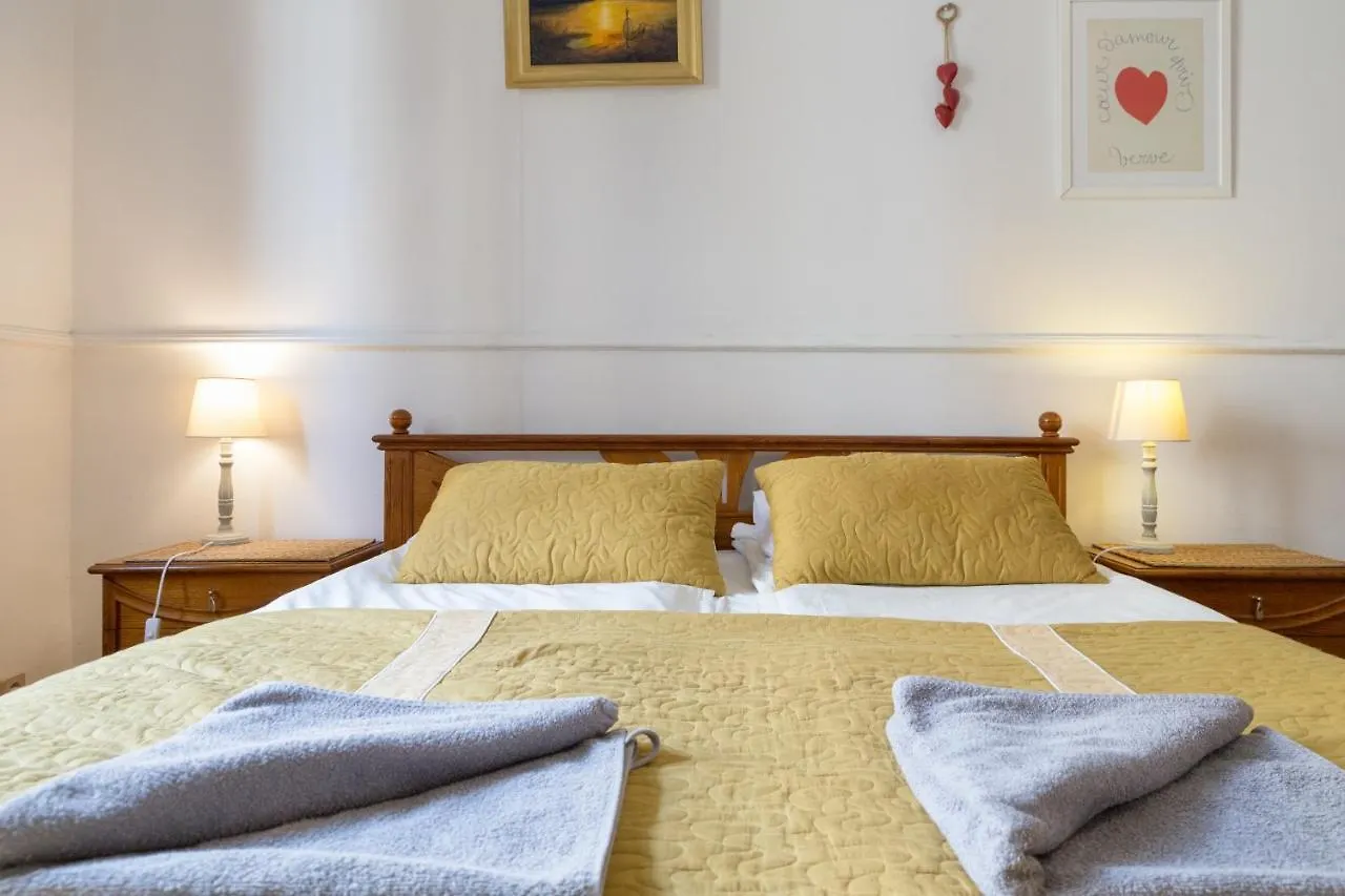 One & Only City Center Apartment Up To 8 Guests Krakow